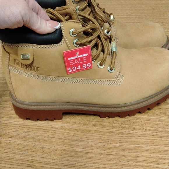 Sketchers Lace Up Utility Boots - Picture 9 of 10